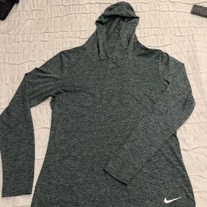Nike women’s dry fit long sleeve hoodie